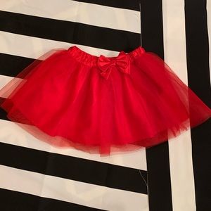 Red bow tutu